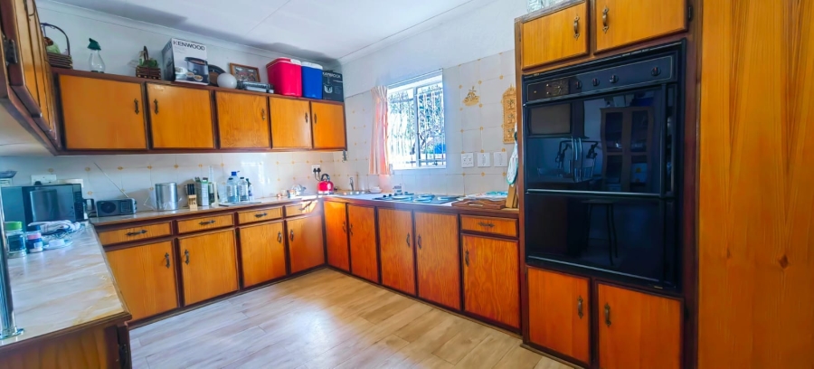 4 Bedroom Property for Sale in Miederpark North West